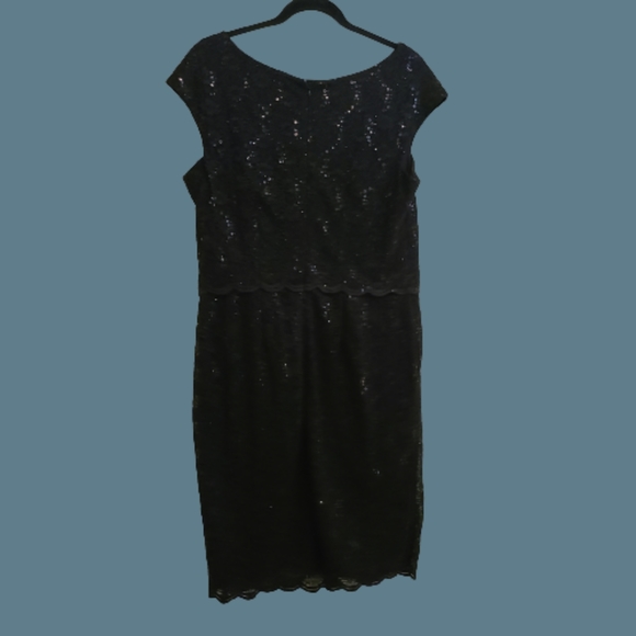 Alex Evenings Special Occassion Dress - Picture 4 of 5